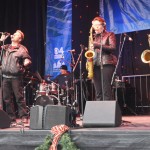 Love Dogs, Jilly Martin & Ryan Brooks Kelly, and Sugarbabies Band play Boston's treelighting ceremonty